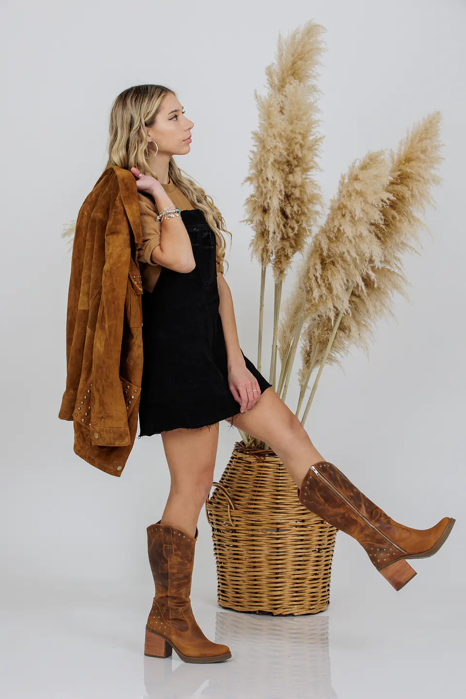 BORDEAUX PULL UP TOFFE  1