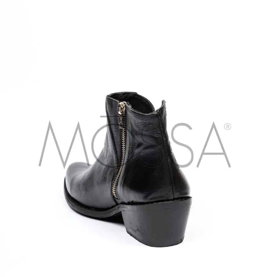 Queens negro  5