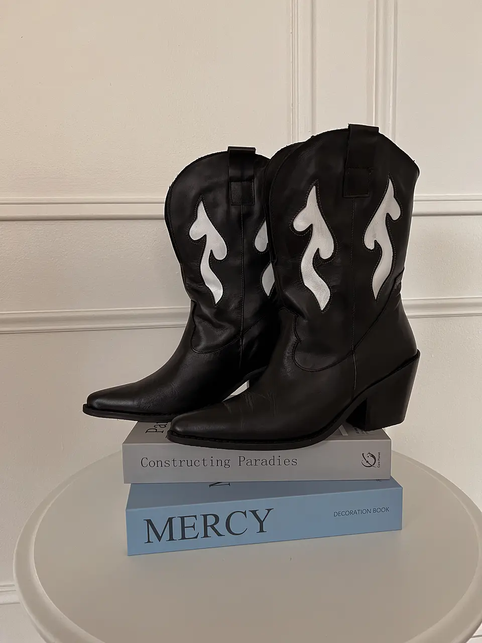 Phoenix negro/blanco 4