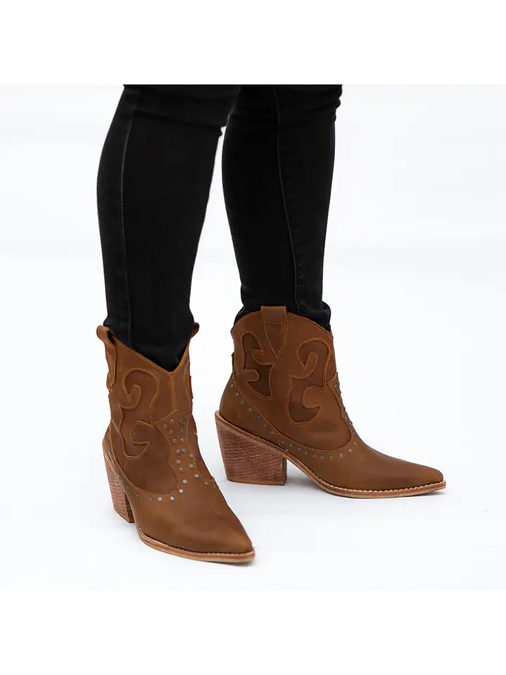 Botín Romina toffe  2