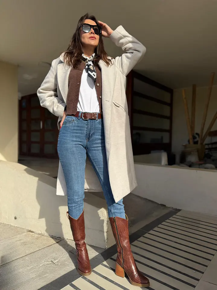 Bolognia caiman cafe 1