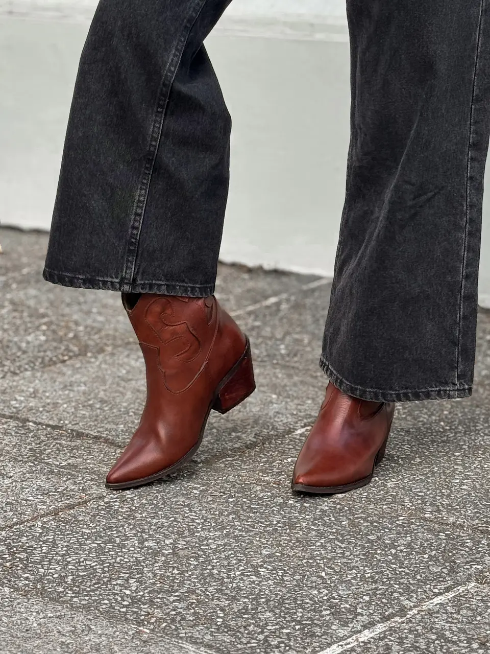 MOSS MARRON 4