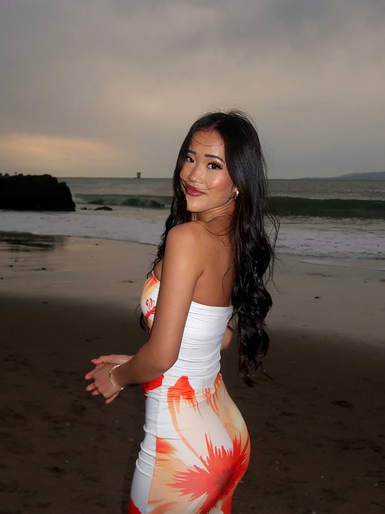 Arizona White Floral Print Maxi Dress 16