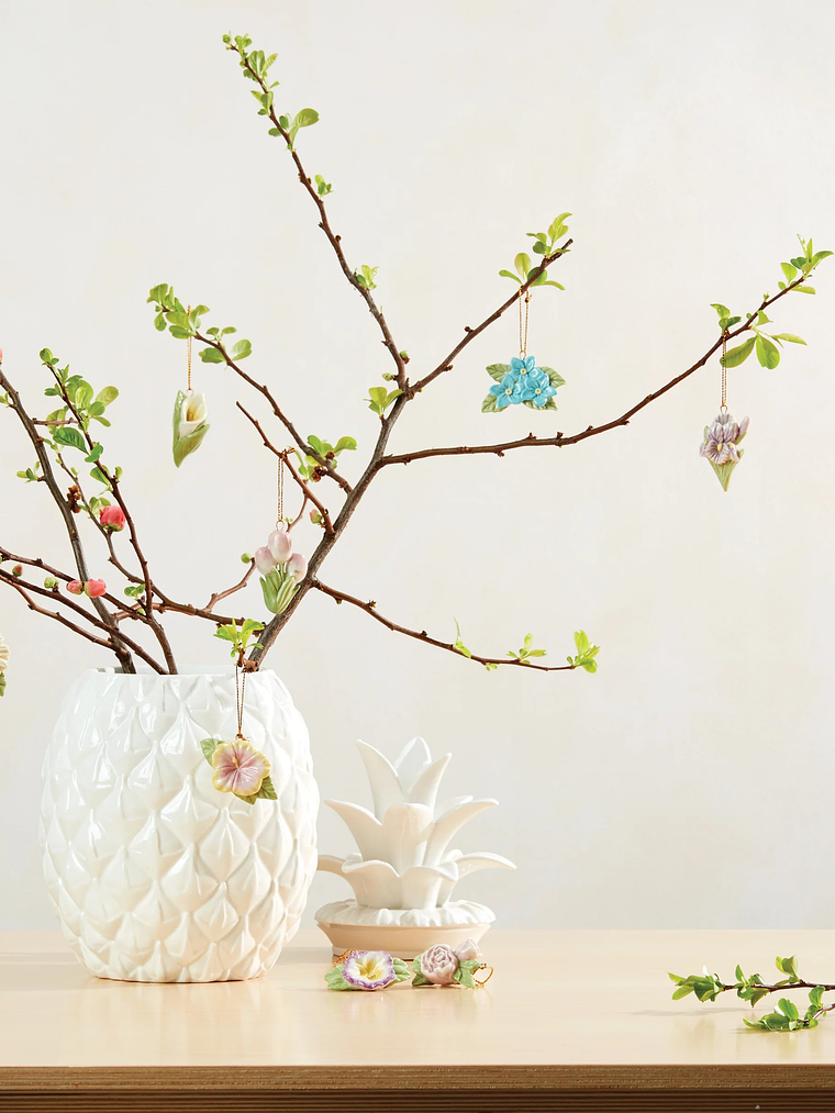 Celebrate Flowers 10-Piece Ornament Set 3