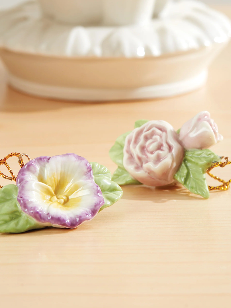 Celebrate Flowers 10-Piece Ornament Set 8