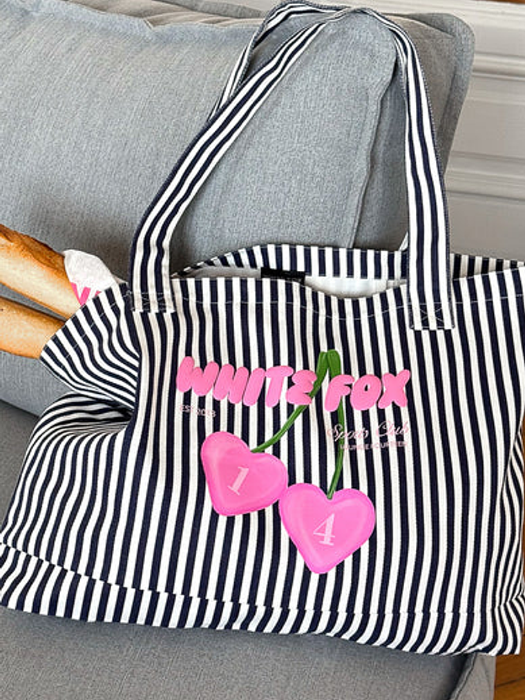 Club 14 Trinity Tote Bag Navy 1