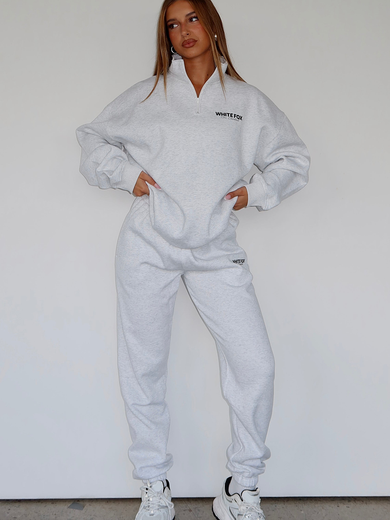 Core Essentials Sweatpants Grey Marle 1