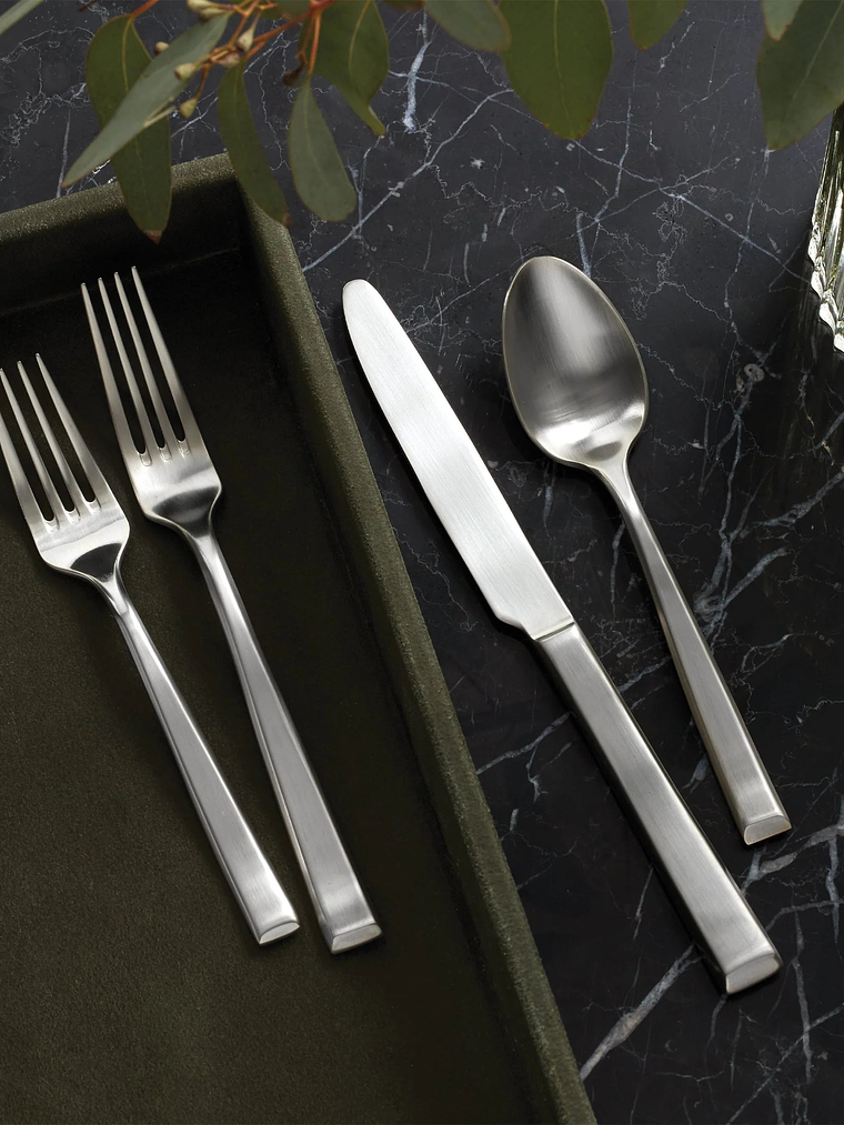 East End Satin 20 Pc Set 2