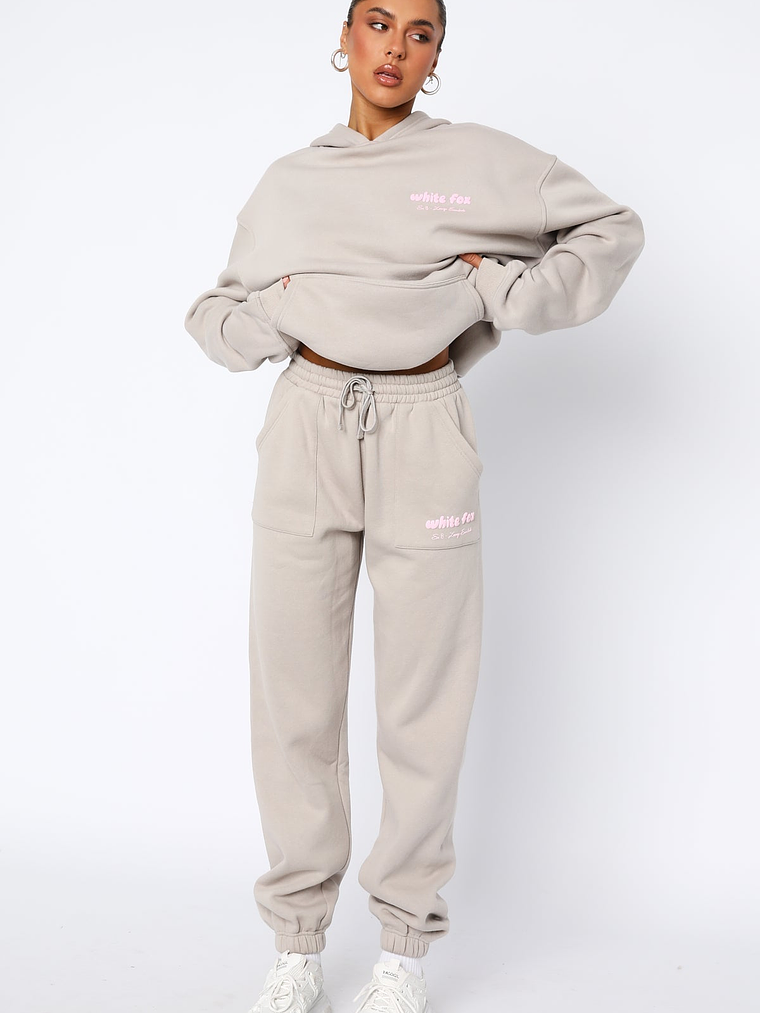 Era 8 Sweatpants Mooncake 2