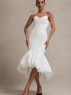 Emmelina | White Corset Maxi Dress With Volume Hem