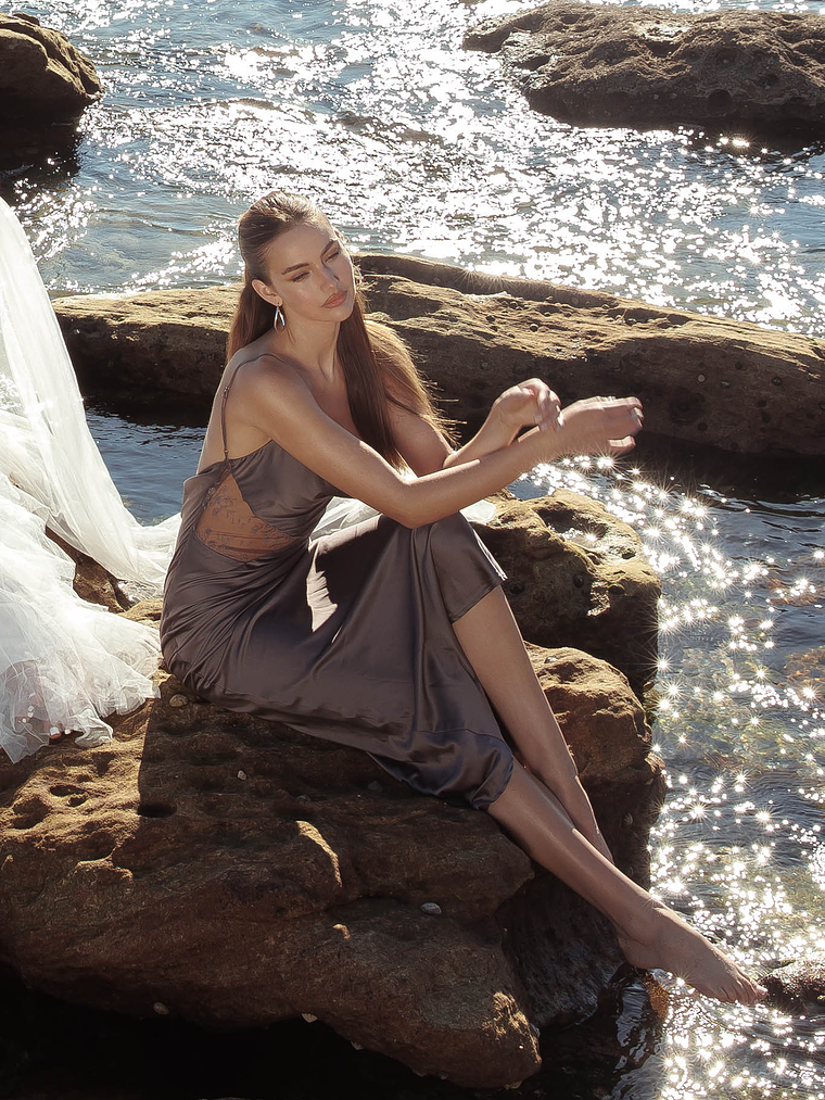 Emmerson Cut-Out Cowl Neck Dress Warm Grey 2