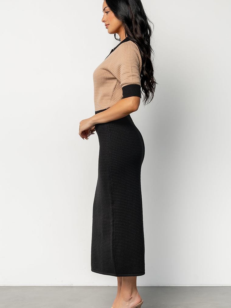 Gwendolyn Collared Midi Dress | Black + Mocha 6