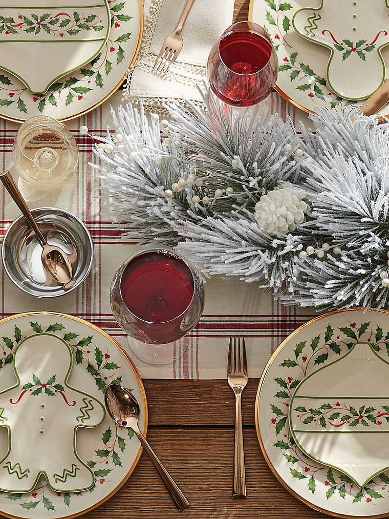 Holiday Gingerbread Man Accent Plate 5