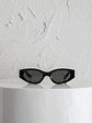 Janis Cat-eye Acetate Sunglasses Black - thumbnail 2