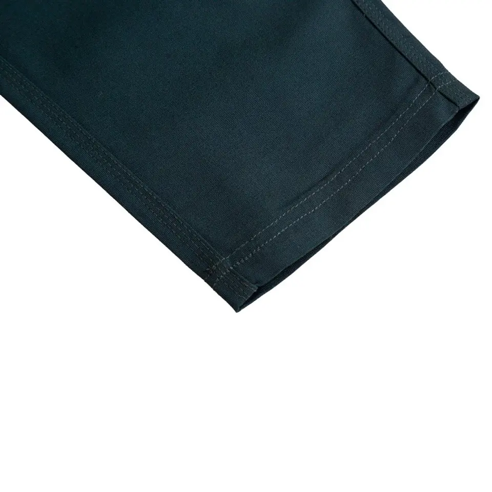 Pantalón Cargo Alerce Mujer 4