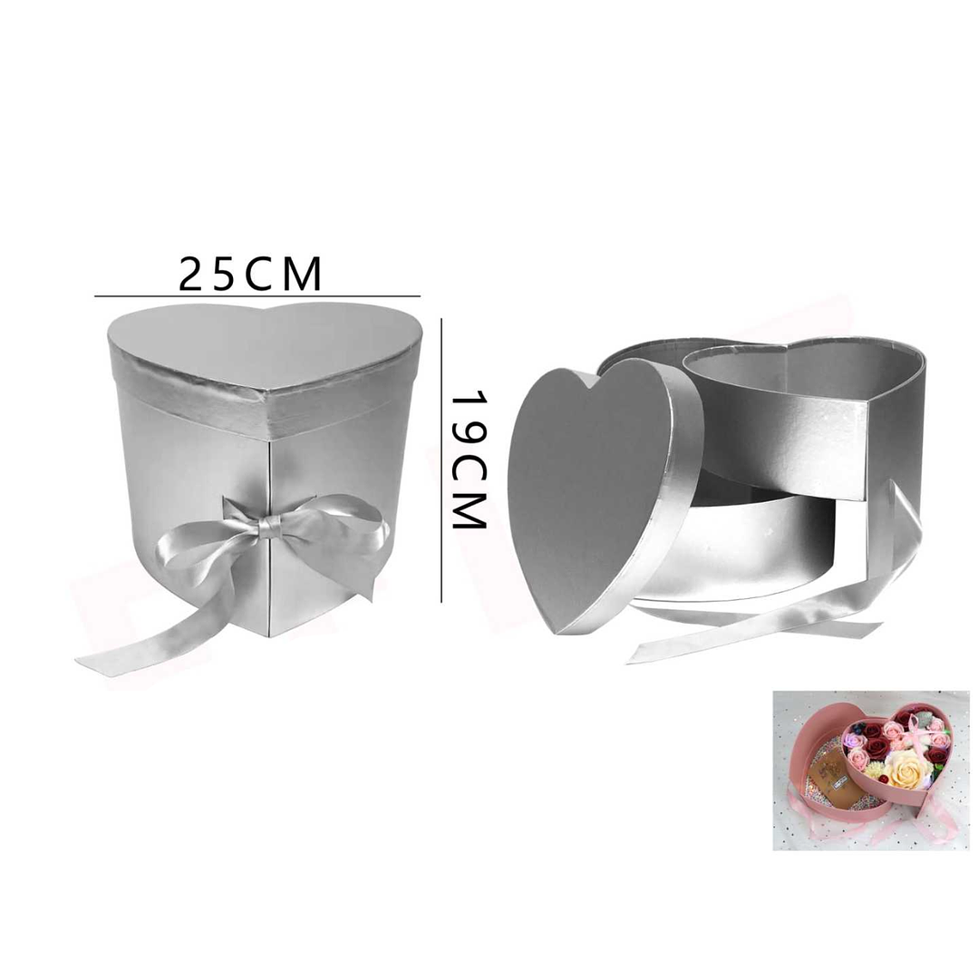 Caja De Regalo Corazón Plateado 25x19 cm 1