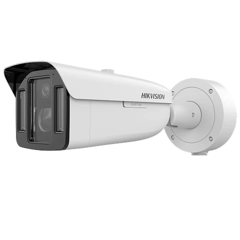 Camara Bala Hikvision IP Multi-Sensor DeepinView, Lente 15 a 45 mm (4 MP) + lente 4 mm (4 MP), DarkFighterX y ColorVu, IR + Luz Blanca, IP67, IK10, Modelo:IDS-2CD8A48G2-XZHS(1545/4)