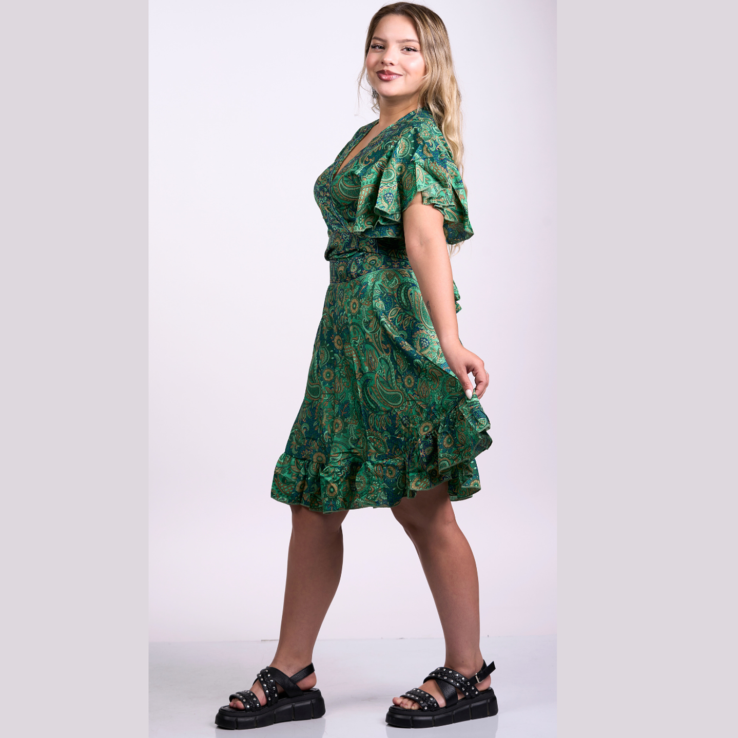 Vestido Corto Envolvente 3