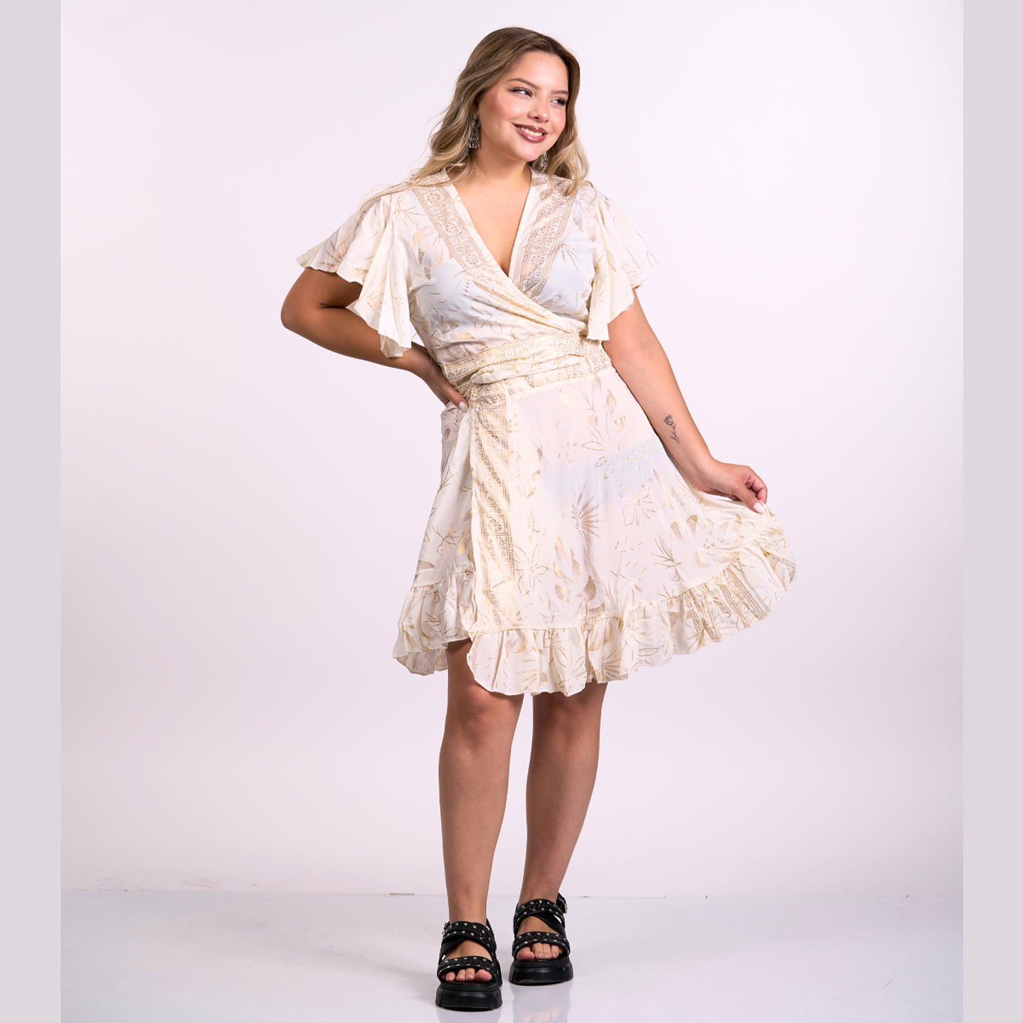 Vestido Corto Envolvente 1