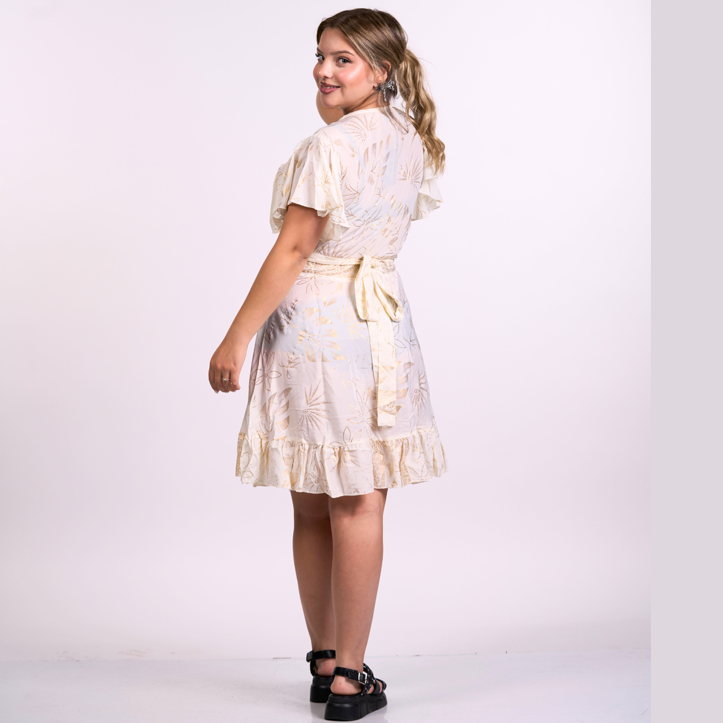 Vestido Corto Envolvente 2