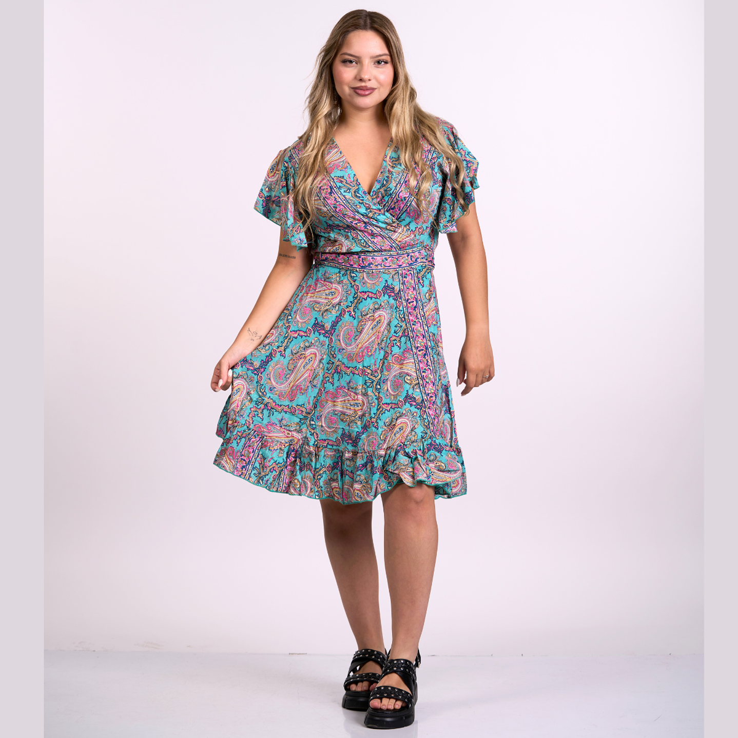 Vestido Corto Envolvente 1