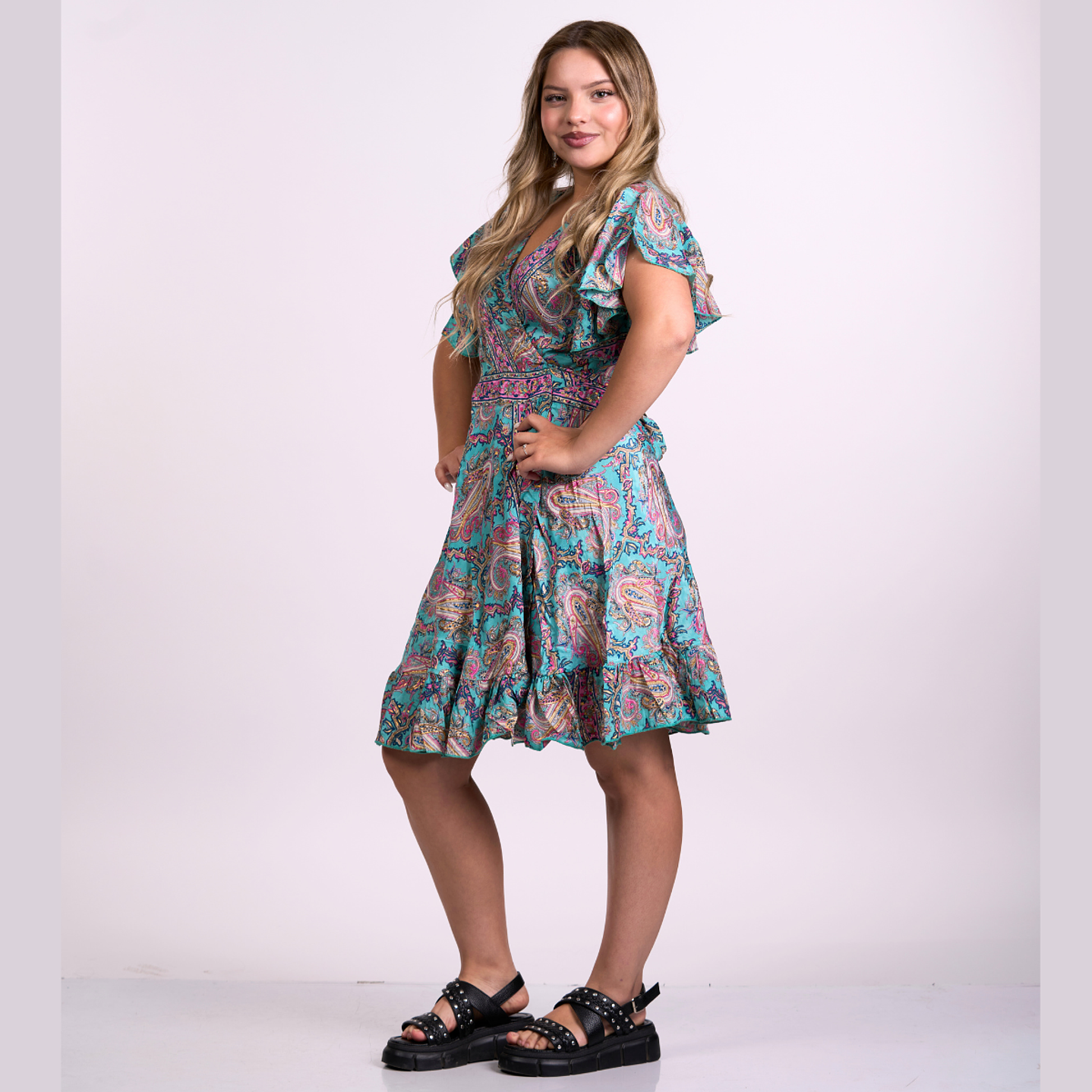 Vestido Corto Envolvente 2