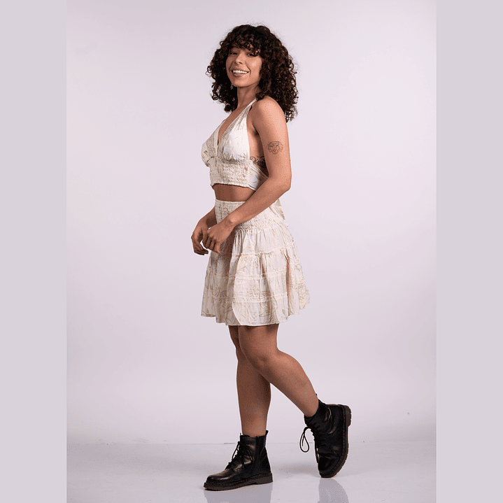 Falda Corta Elasticada 4