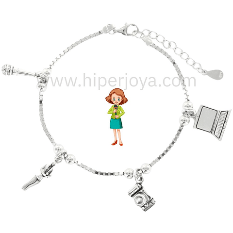 Pulsera de la periodista plata