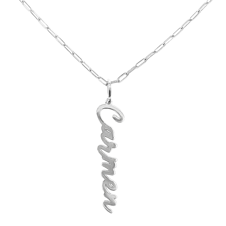 Gargantilla personalizada con nombre vertical plata 1