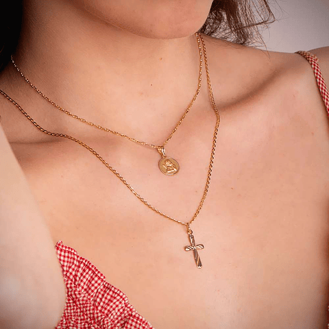 Cruz Oro 18k lisa en brillo hueca 