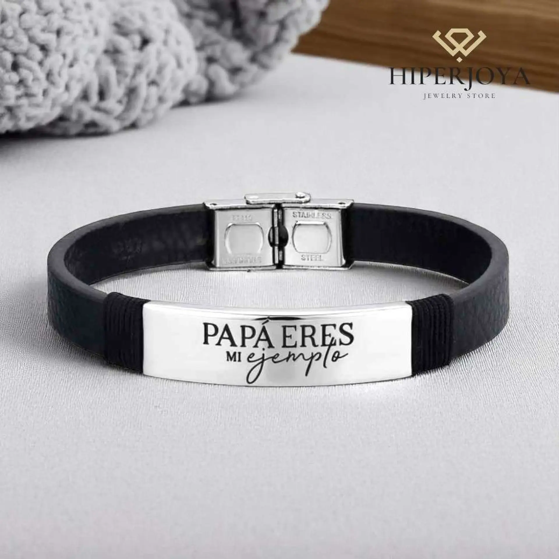 Pulsera de acero caballero personalizada  3