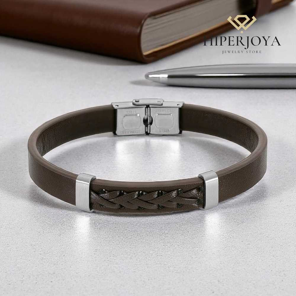 Pulsera marrón de piel 3