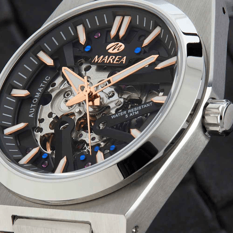 Reloj automático tres agujas 