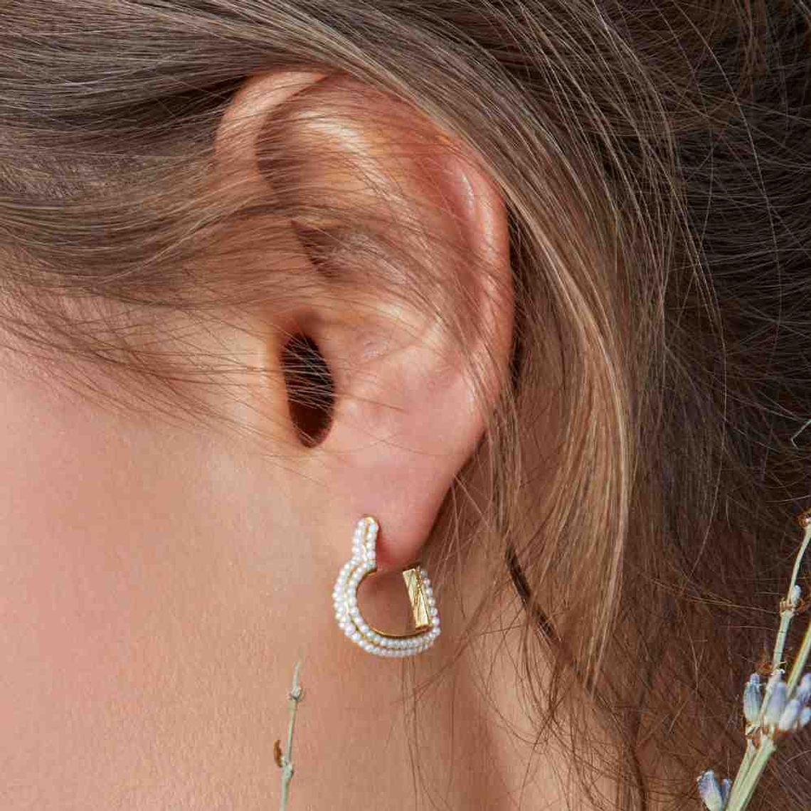 Pendientes en forma de corazón con perlas 3