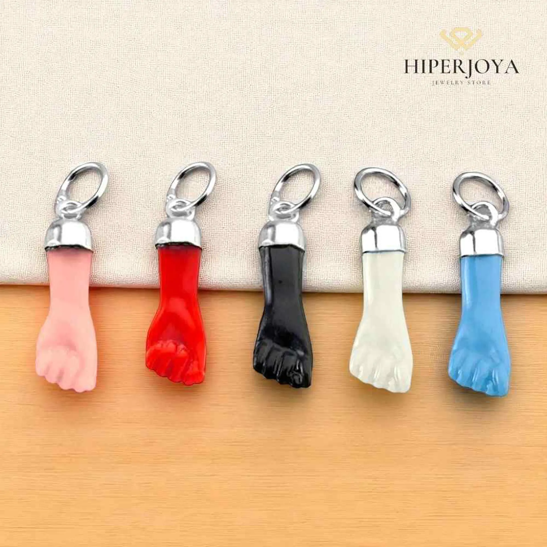 Colgante de higa color turquesa 5