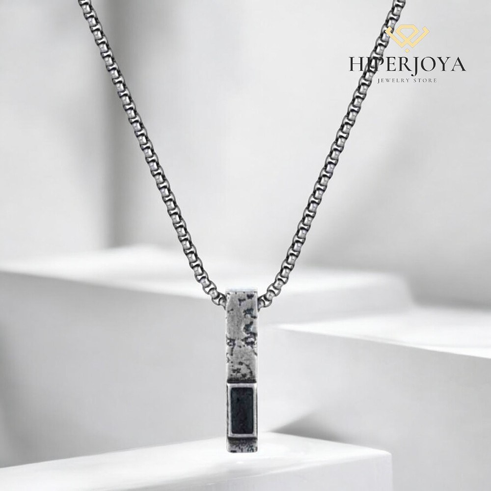 Cadena de piedra volcánica para caballero  2