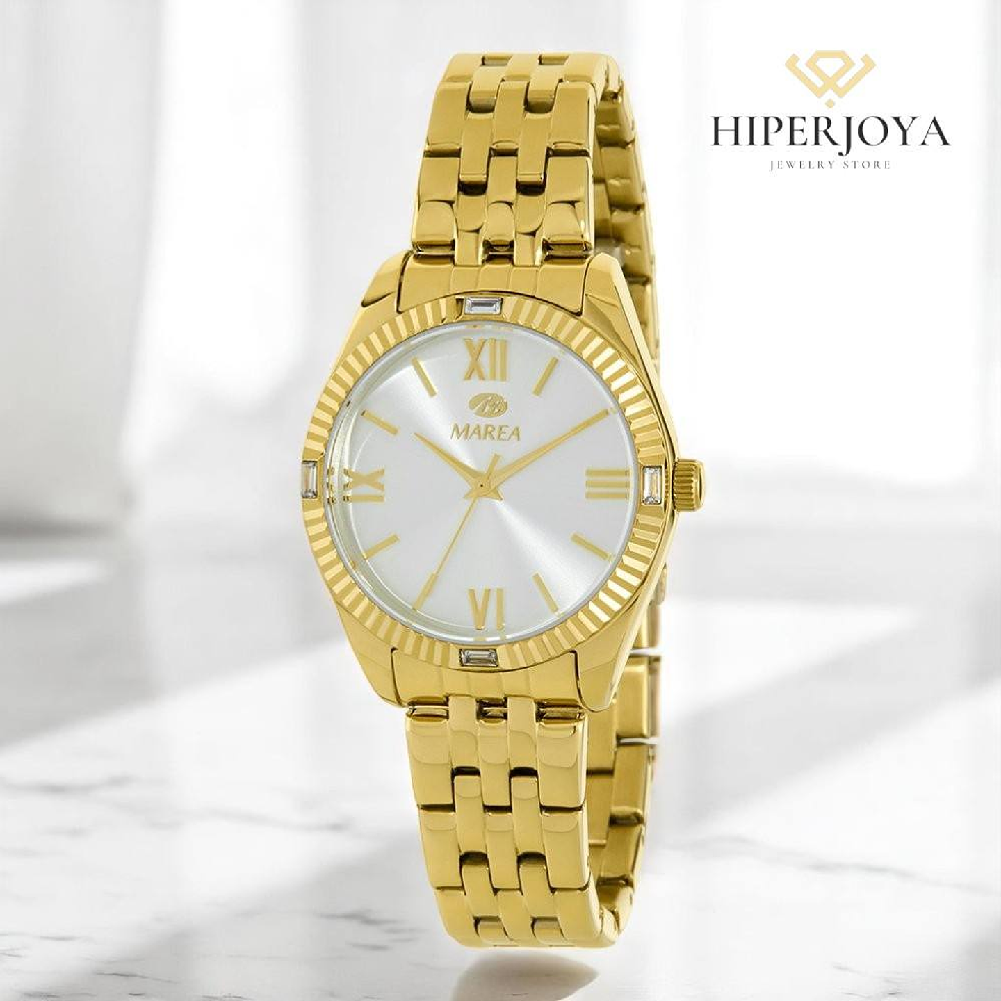 Reloj para mujer en acero dorado  4