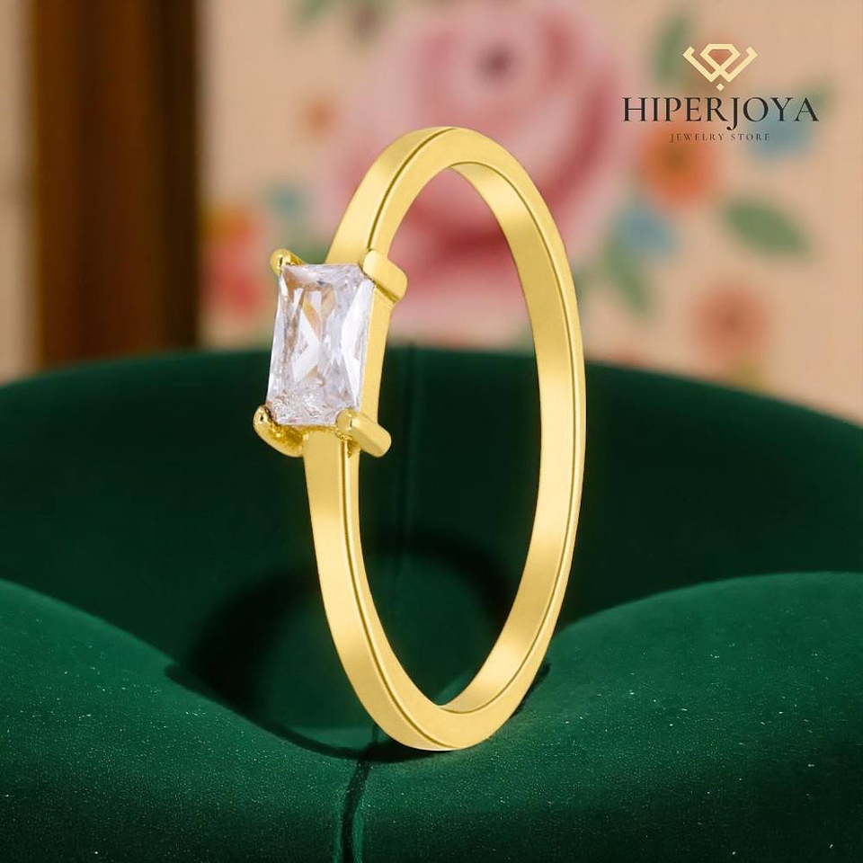 Anillo con circonita  2