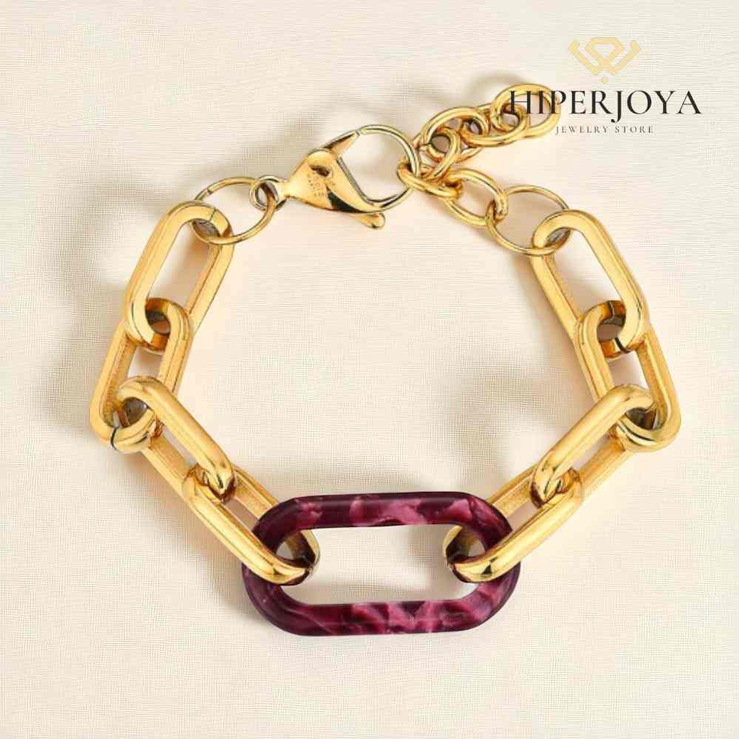 Pulsera de resina morado con baño de oro  2
