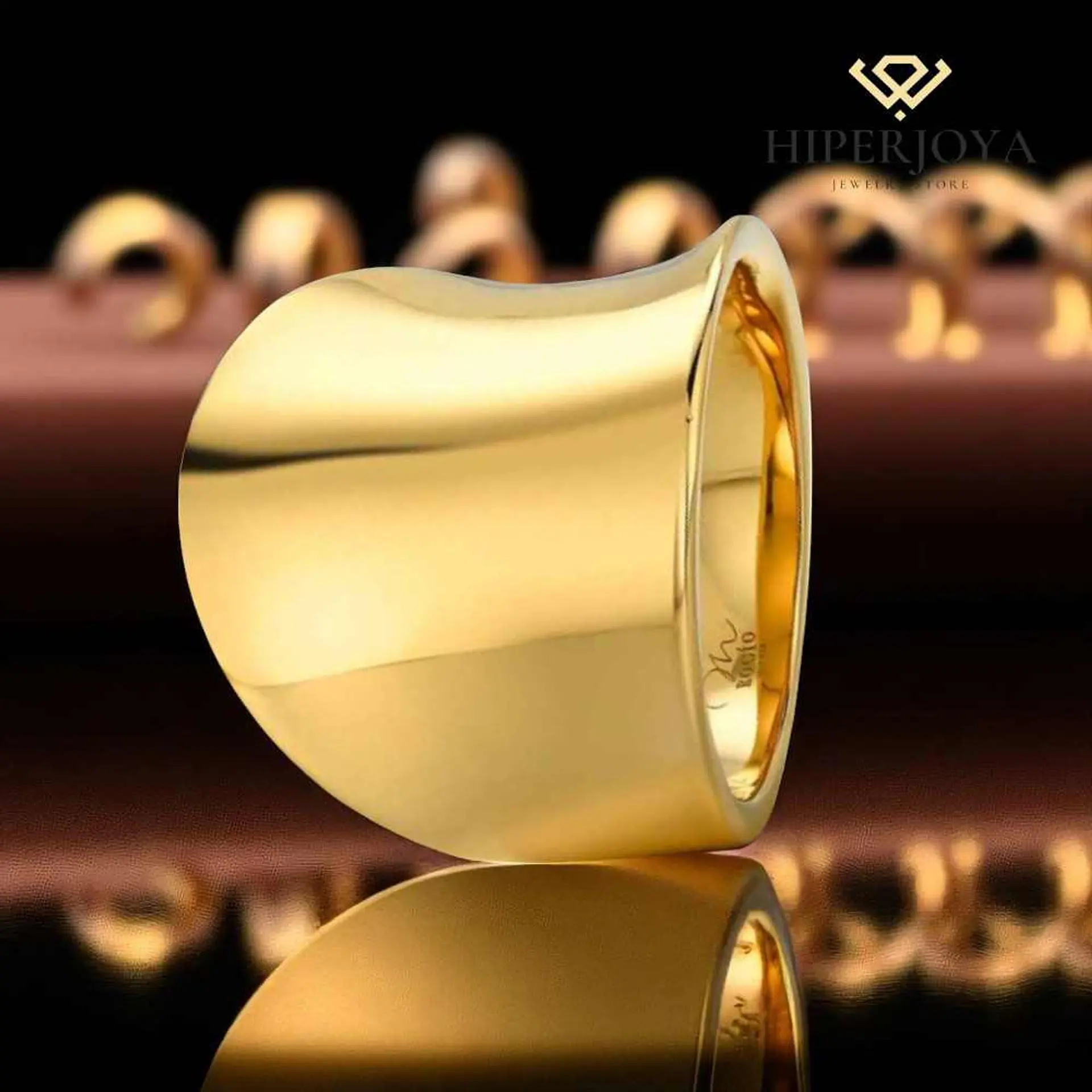 Anillo de acero en disminución con baño de oro  2