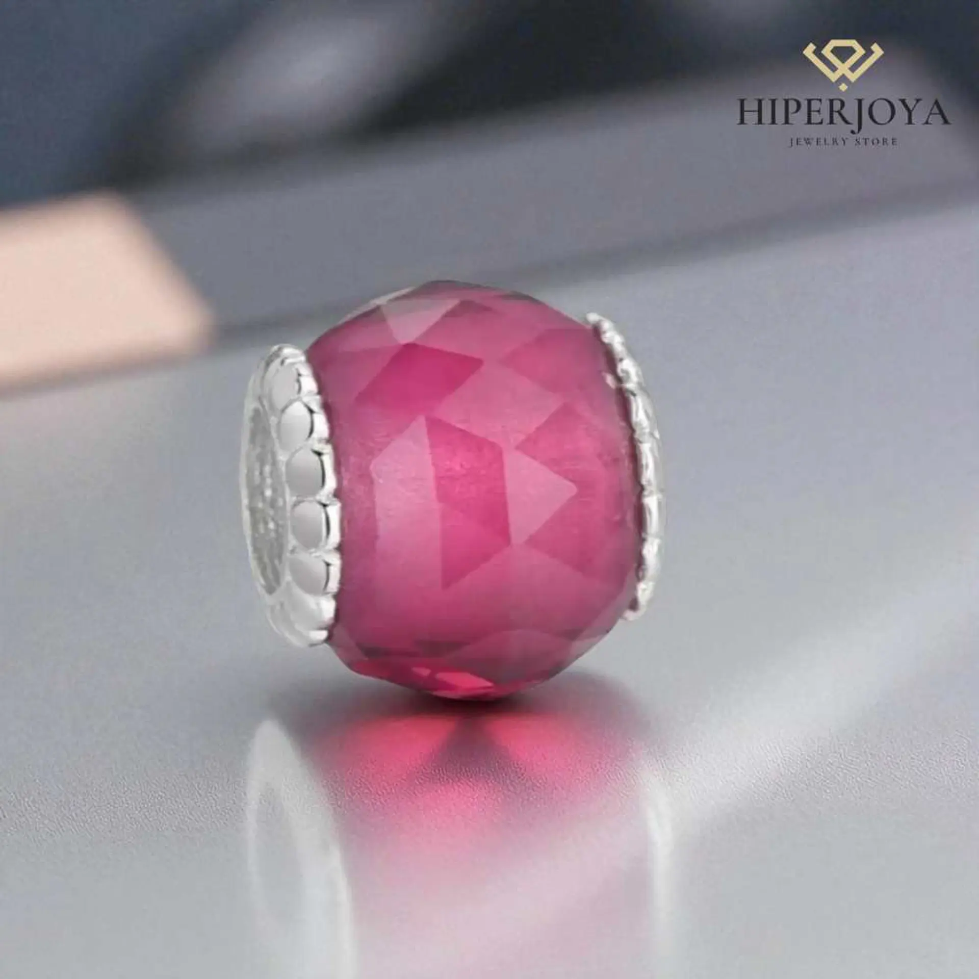 Fuchsia Murano bead, faceted, silver. 2