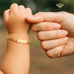 Esclava de bebé de oro 