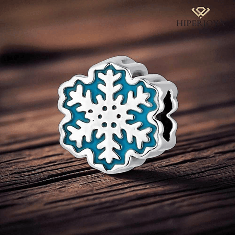 Silver snowflake bead