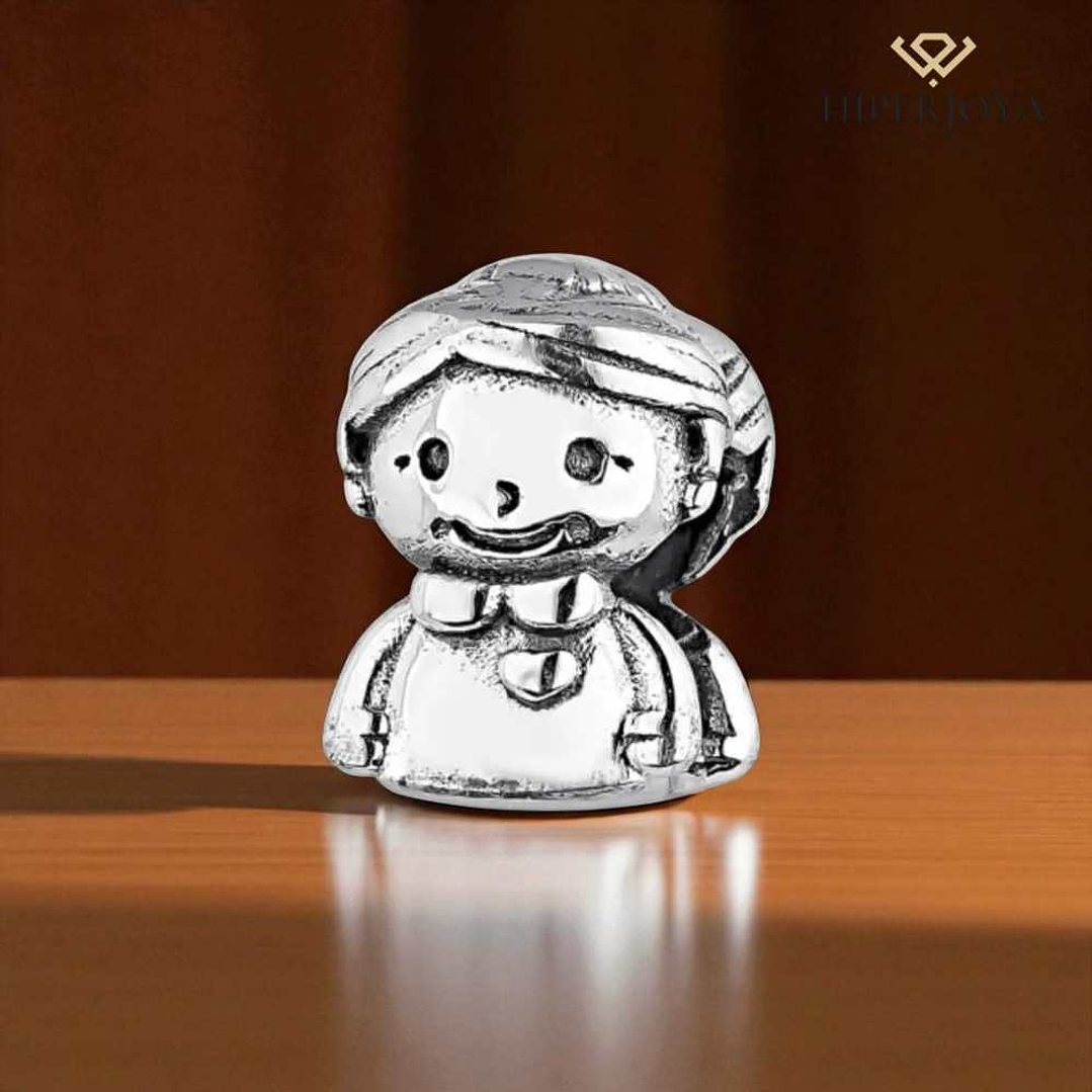 Abalorio figura abuela plata  2