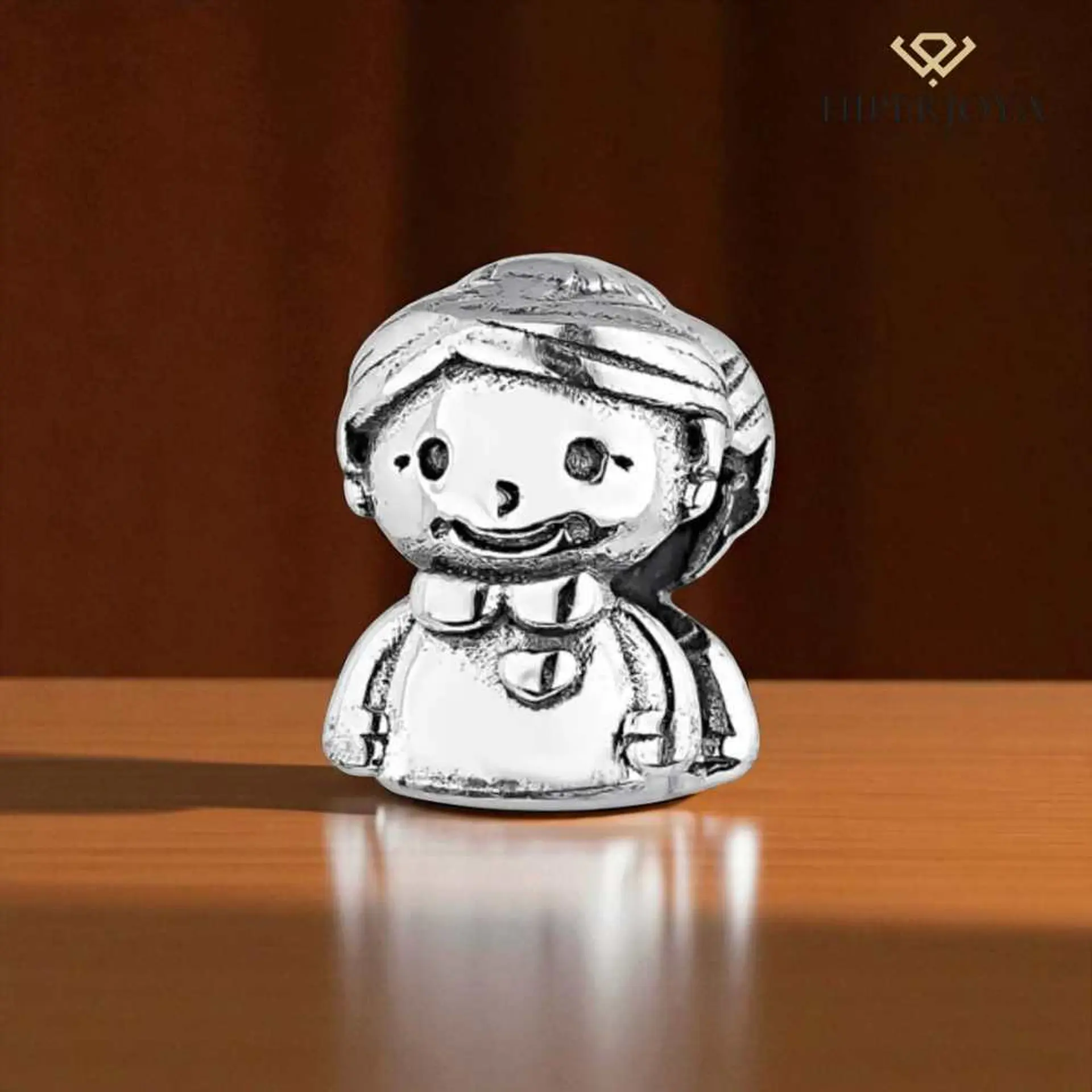 Silver grandmother figure bead  2