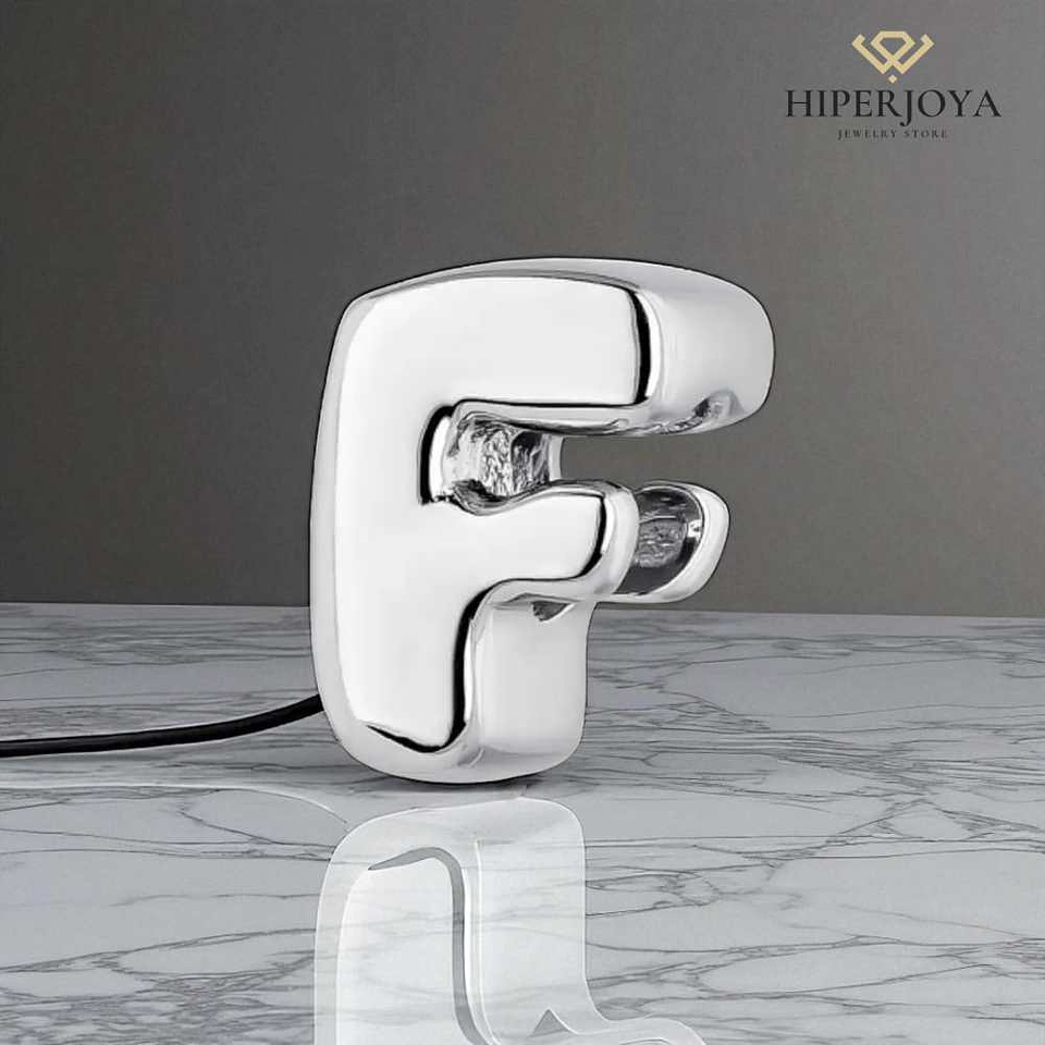 Abalorio inicial F plata 2