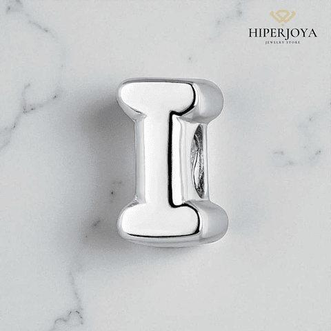 Abalorio inicial I plata