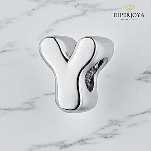 Initial bead and silver 