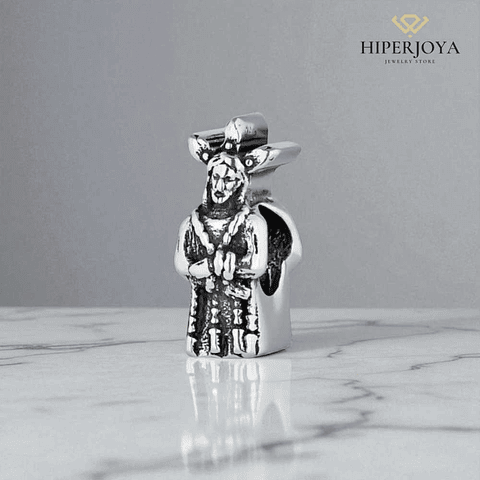 Silver bead of the Captive Jesus