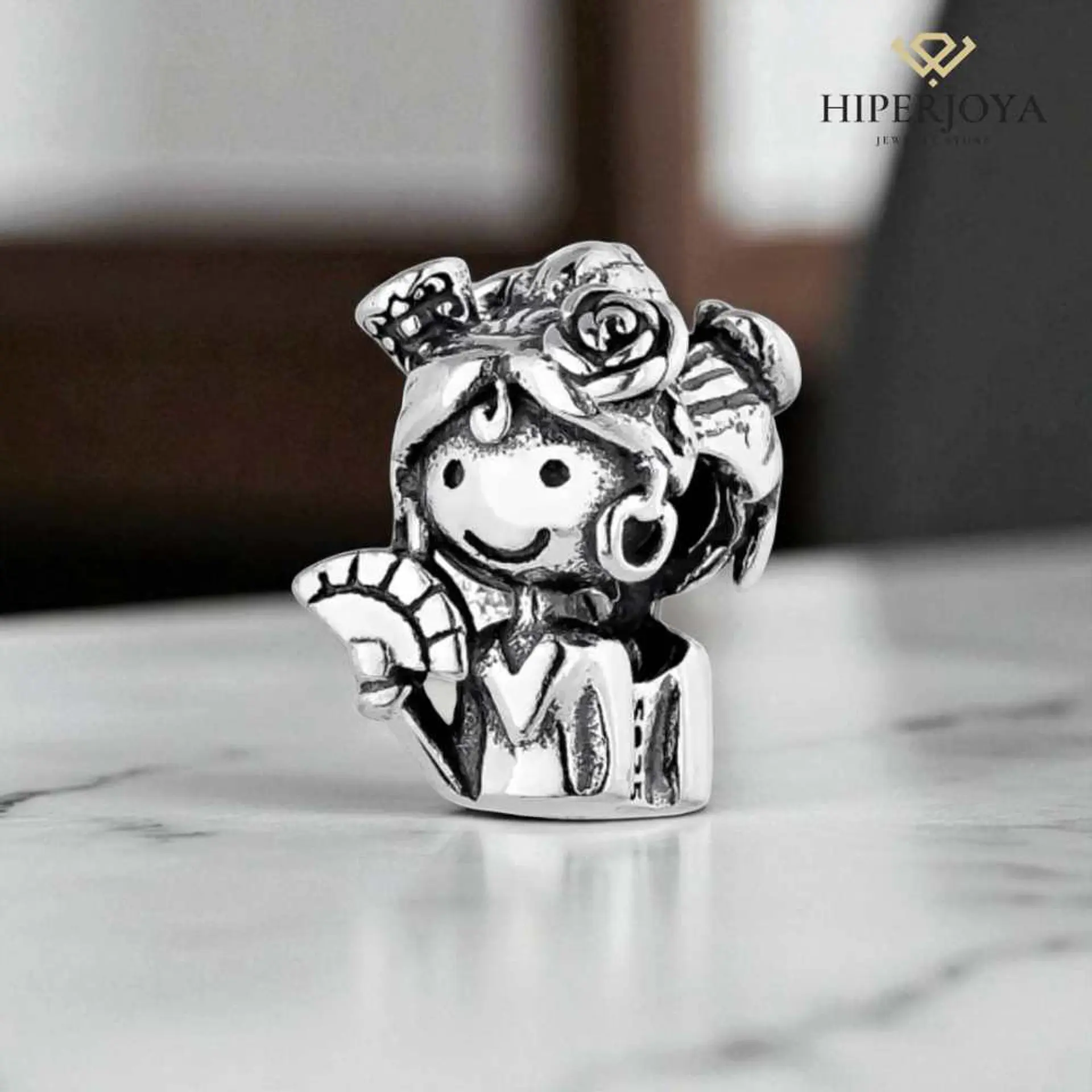 Silver flamenco bead 2